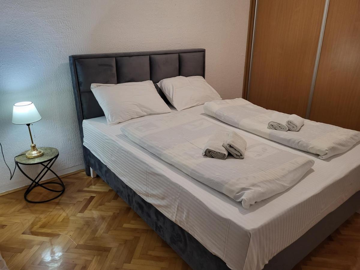 Apartman Andjela Тиват Экстерьер фото