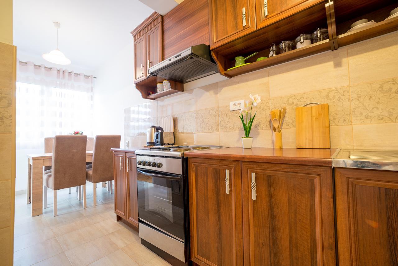 Apartman Andjela Тиват Экстерьер фото